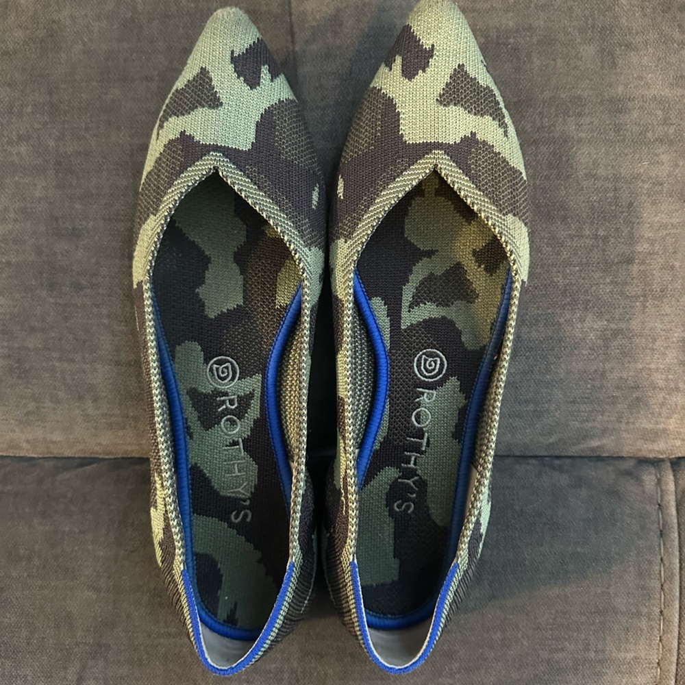 Rothy’s The Point Olive Camo 10.5